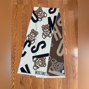 Moschino Teddy Bear Scarf Knit Logo Shawl Brown White